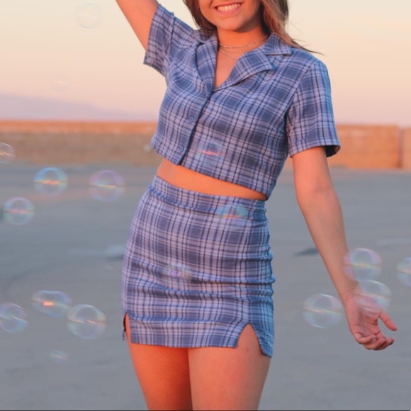 Brand Melville two piece - Picture 2 of 4